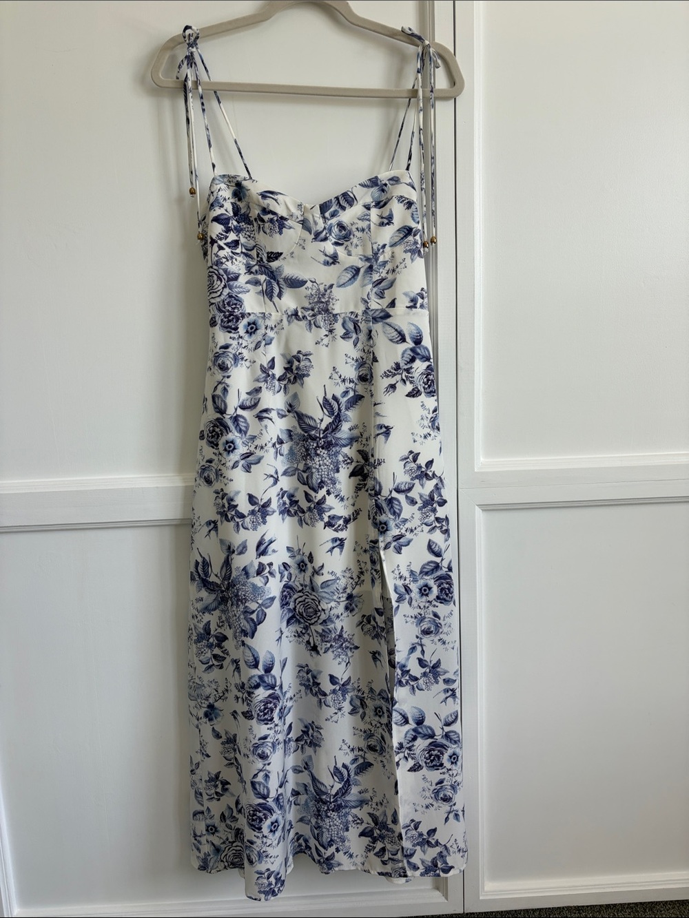 Petal & Pup White Midi Dress NWT with Navy Floral Print us size 8